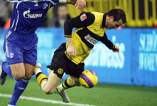 马的青年人 马的青年人