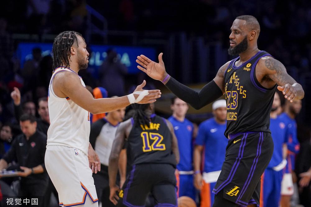 更加精彩纷 更加精彩纷